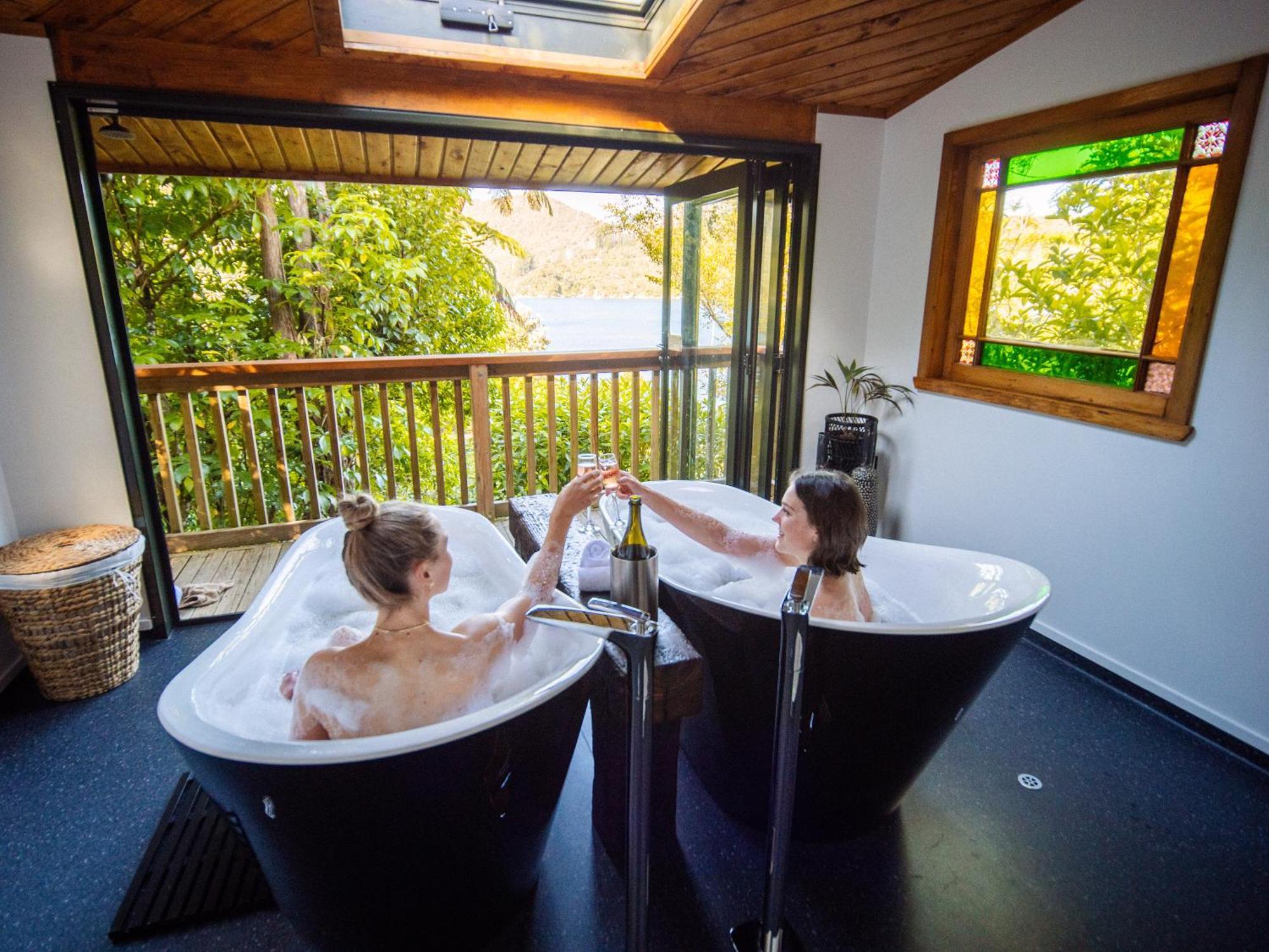 Lochmara Lodge - 20Mins By Boat From Picton Lochmara Bay Buitenkant foto