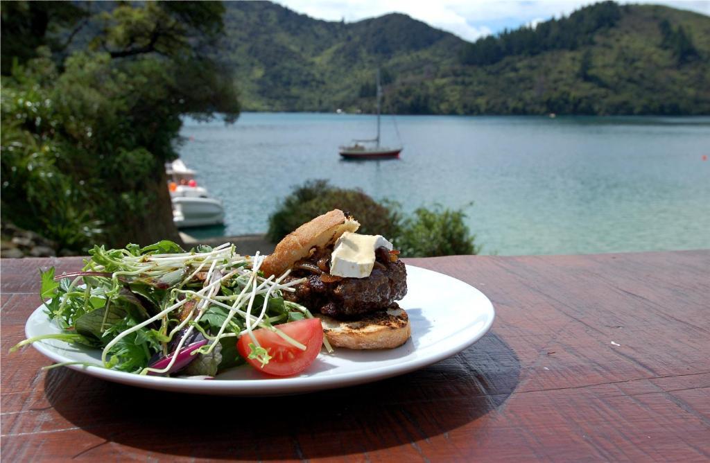 Lochmara Lodge - 20Mins By Boat From Picton Lochmara Bay Buitenkant foto